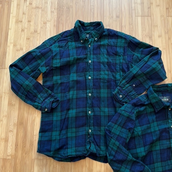 Two Redhead button down flannel shirts size large men’s - Picture 2 of 14
